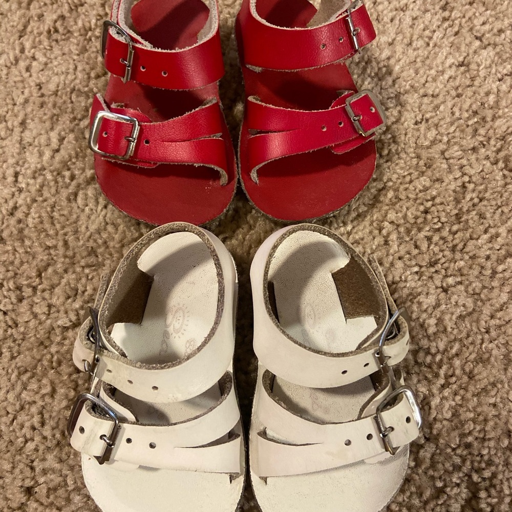 Sun Sans baby sandals size 1 lot of 2 pairs